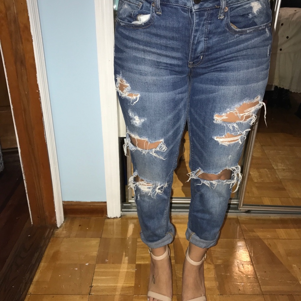 American Eagle Tomgirl Jeans